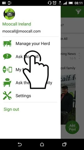 The Ask Moocall live chat screen
